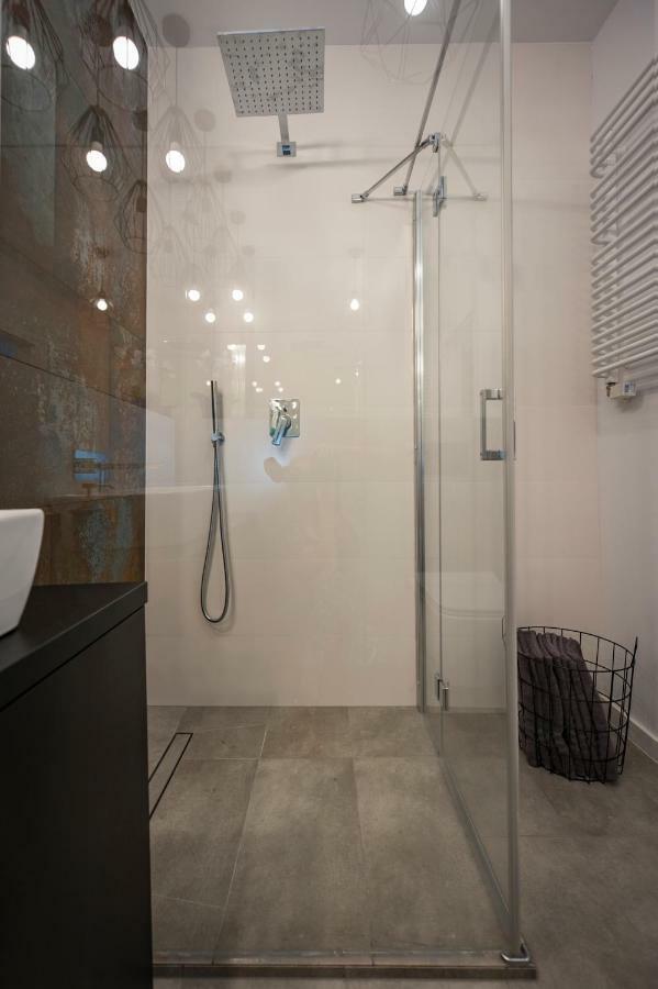 Unique 3City Apartments - Grey Apartment Gdaňsk Exteriér fotografie